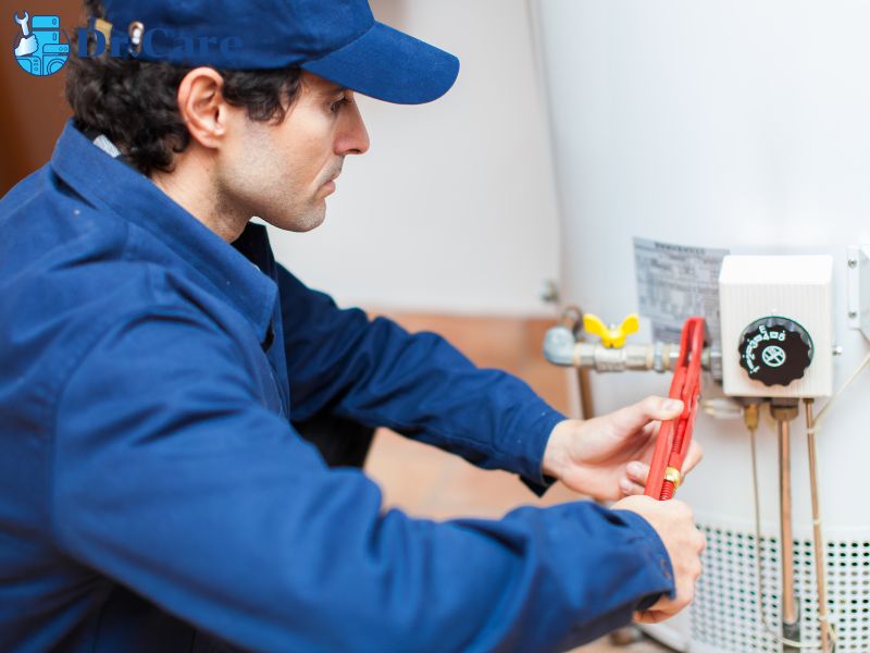 Dịch vụ sửa máy nước nóng lạnh TPHCM uy tín tiết kiệm Drcare